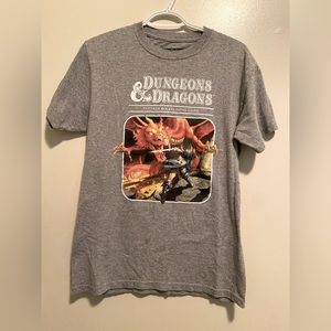Dungeons and Dragons T-Shirt Size Small